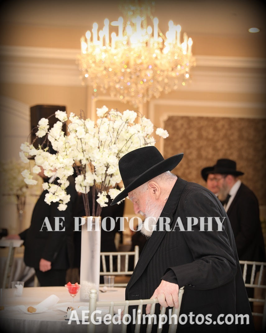 Rav Yosef Harari-Raful Davening at a grandson's Vort