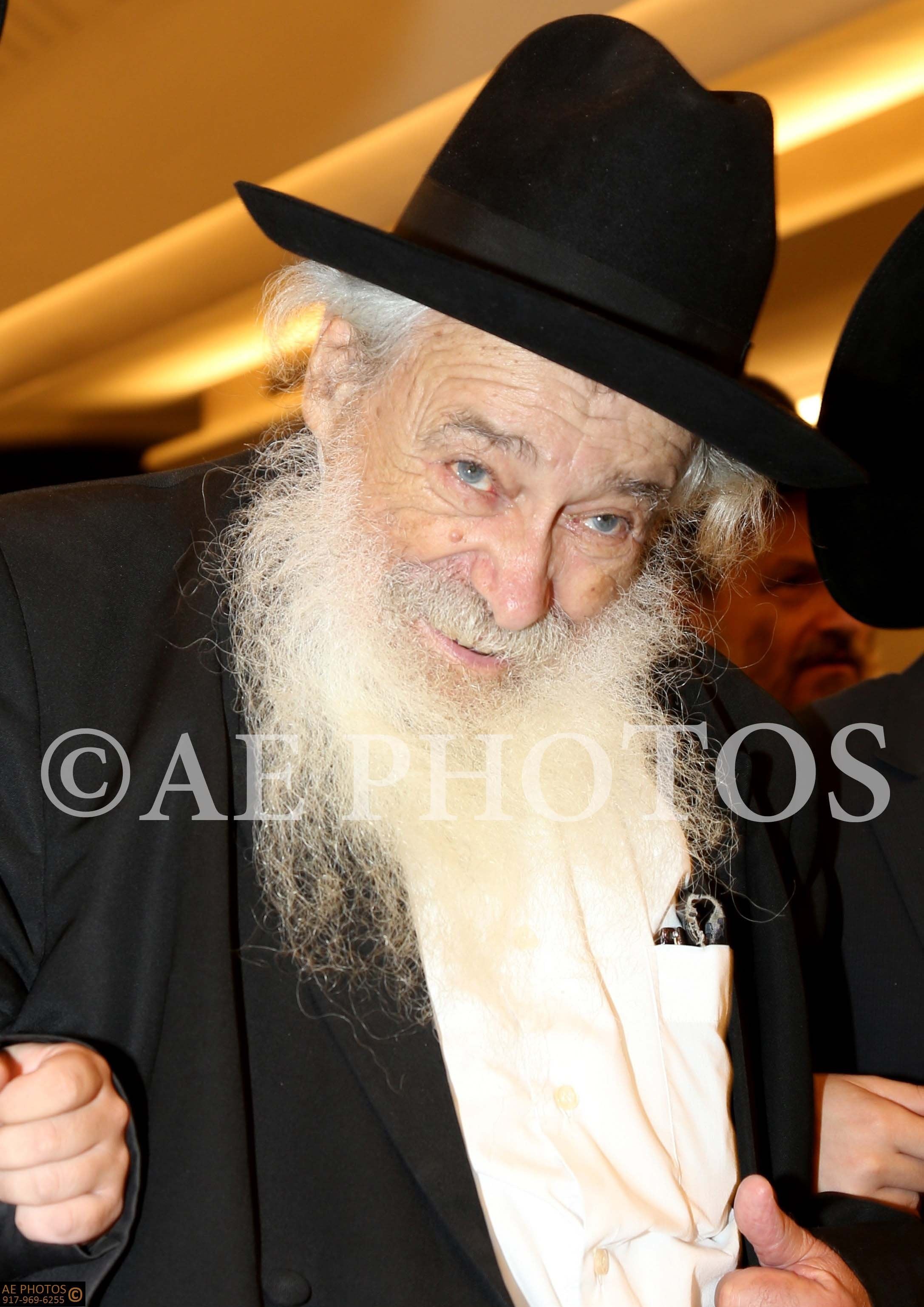 Rav Avigdor Nebenzahl