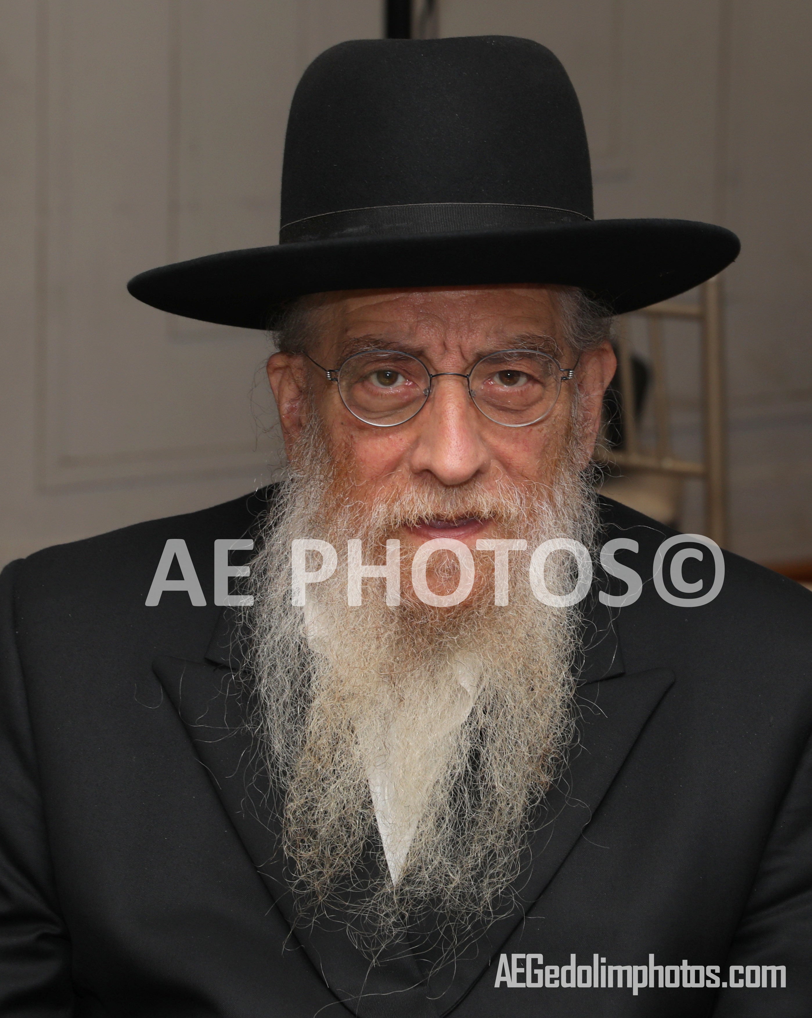 Rabbi Yaakov Weinfeld (Rav of Khal Lev Avrohom)