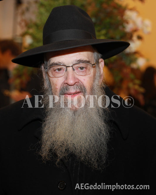 Rav Asher Sigfried (long time 9th grade Rebbi in Yeshivat Chaim Berlin)