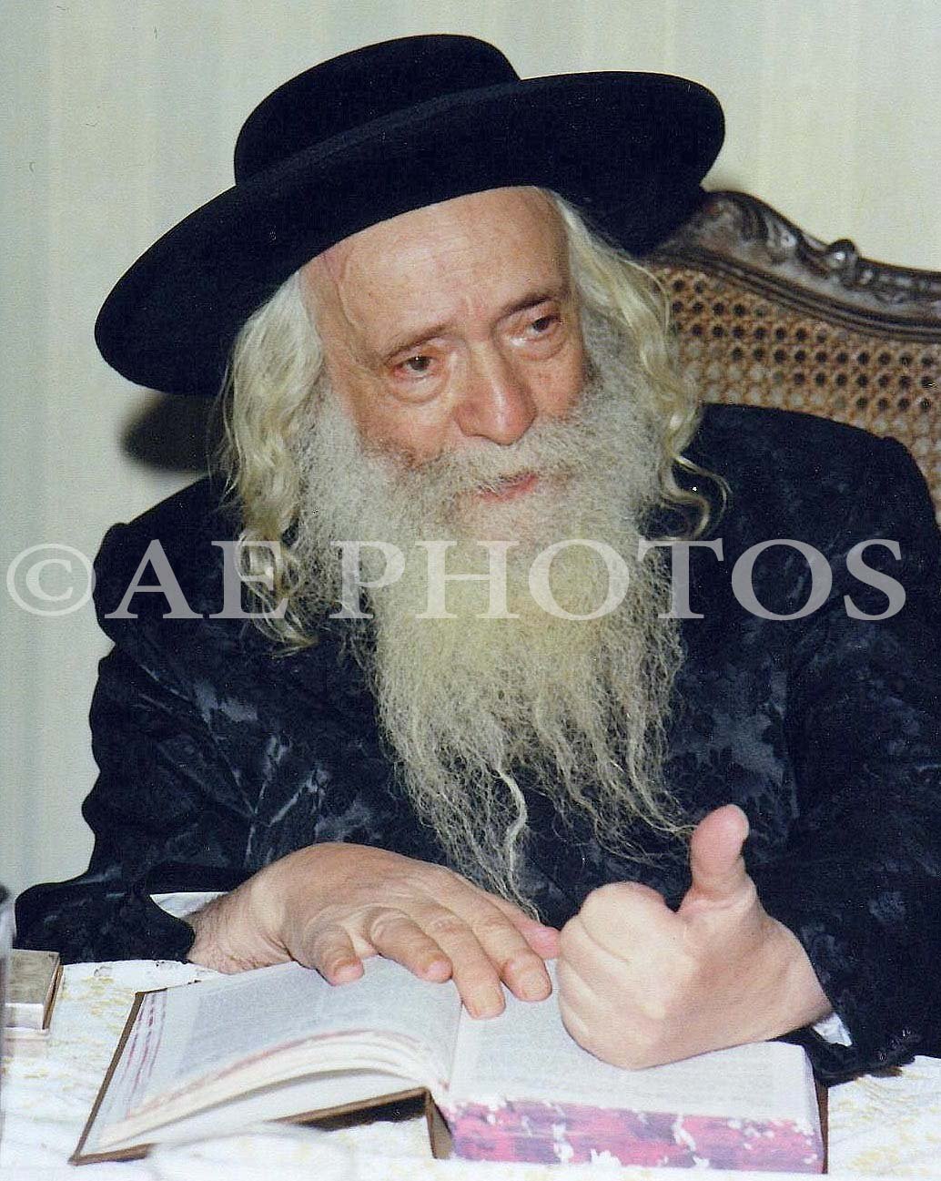 Klausenberger Rebbe