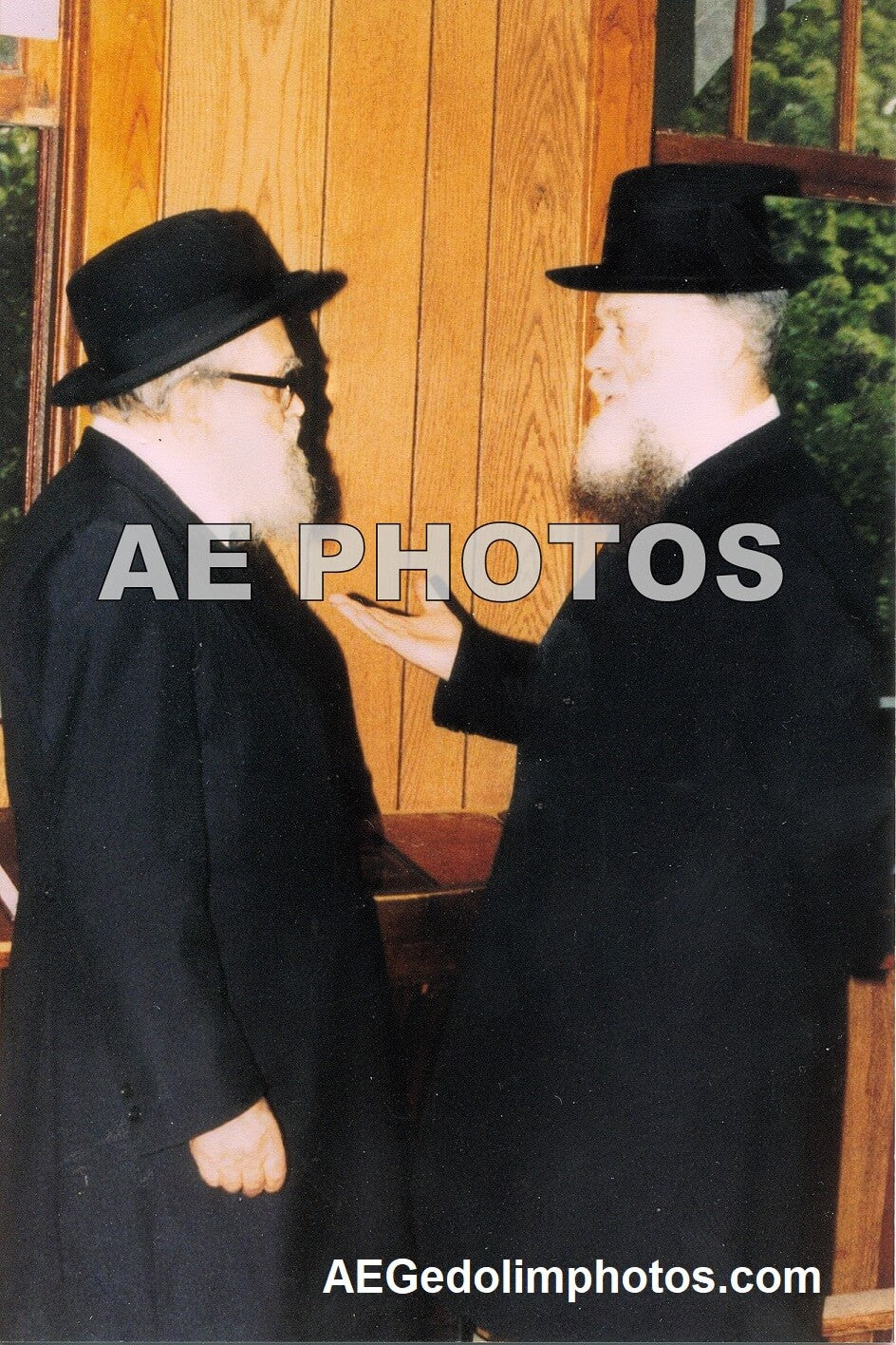 Rav Shmuel Bernbaum with Rav Yaakov Kamenetsky