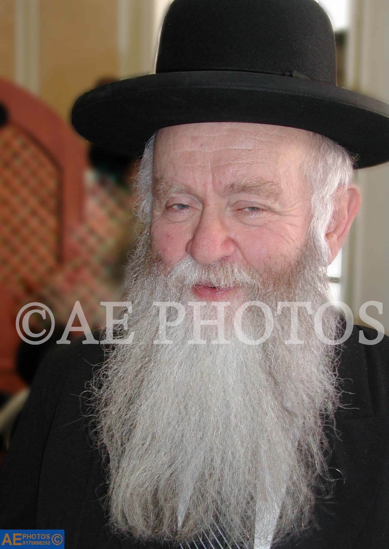 Rav Refoel Shmulevits